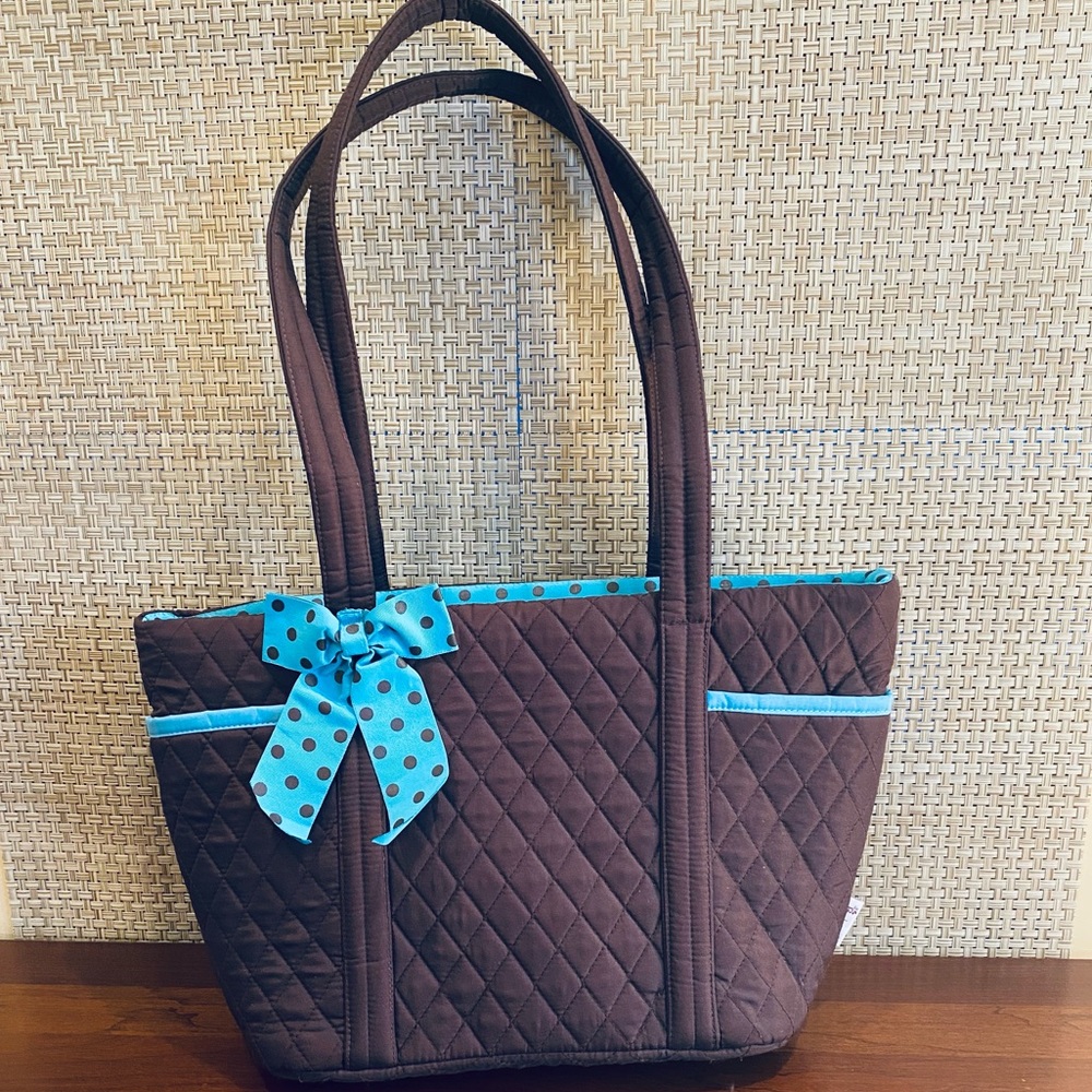 🌟HP🌟NWOT Brown & Blue Polka Dot Quilted Tote Bag by Belvah